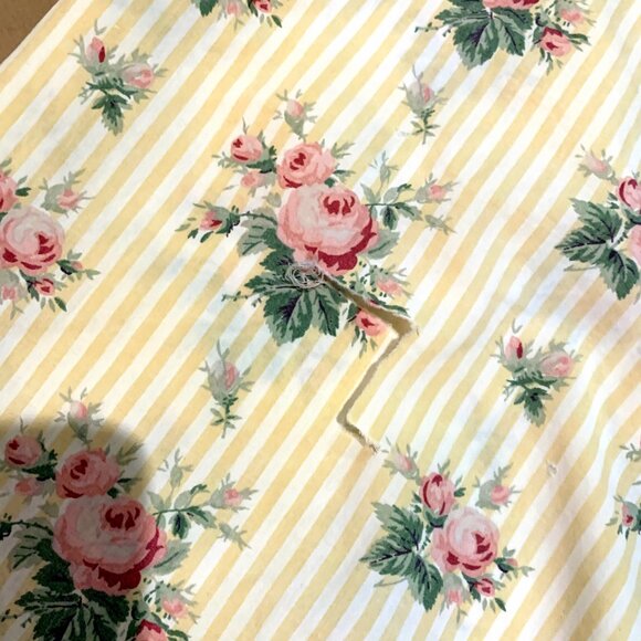 VINTAGE Ralph Lauren SOPHIE BROOKE Yellow Striped Ruffled Pillowcase with ROSES - Picture 5 of 5